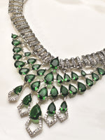 Load image into Gallery viewer, Green Necklace Set