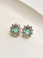 Load image into Gallery viewer, Stylish Green Studs | Kundan Stone Earrings