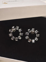 Load image into Gallery viewer, White Pendant Set | Ad Pendant Set