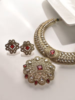 Load image into Gallery viewer, Beautiful Kundan Necklace set