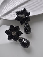Load image into Gallery viewer, Black Earrings