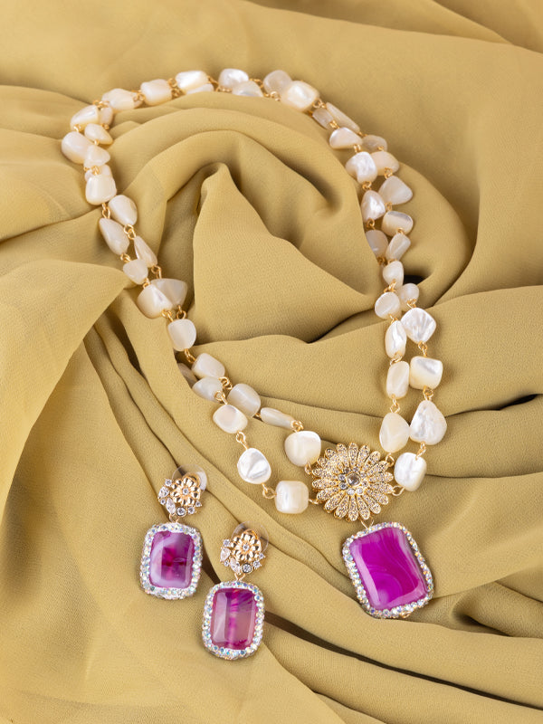 Bright pink gemstones pendant