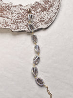 Load image into Gallery viewer, Delicate bracelet with clear stones