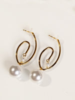 Load image into Gallery viewer, Designing Earring