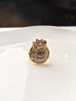 Load image into Gallery viewer, Finger Ring with Green and Pink Stones.