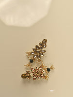 Load image into Gallery viewer, Golden Earrings