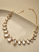 Load image into Gallery viewer, Golden Polish Kundan Necklace Set