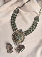 Load image into Gallery viewer, Green Metal Necklace