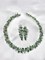 Load image into Gallery viewer, Green Necklace