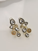Load image into Gallery viewer, Stylish Kundan Necklace set | Golden Polish Necklace Set