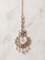 Load image into Gallery viewer, Kundan Chandbali Maang Tikka with Pearl Drops