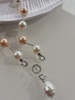 Load image into Gallery viewer, Long Pearl Necklace
