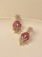 Load image into Gallery viewer, Pair of Golden Dangle earrings