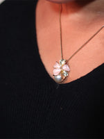 Load image into Gallery viewer, Pearl_Pendant_with_Flower_Design