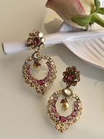 Load image into Gallery viewer, Pink Earrings