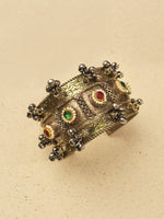 Load image into Gallery viewer, Vintage Oxidised Style Floral Motif Cuff Bracelet
