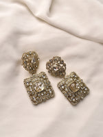 Load image into Gallery viewer, Multiple Stones Necklace Set | Beautiful Stone Necklace Set