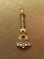 Load image into Gallery viewer, Kundan Maang Tikka | Golden Color Maang Tikka