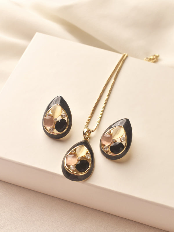 Beautiful Pendant Set