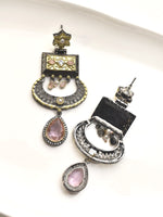 Load image into Gallery viewer,  Indo Western Pink Earring
