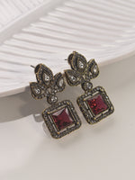 Load image into Gallery viewer, Big Red Stones Necklace set | Kundan Necklace Set
