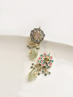 Load image into Gallery viewer, Kundan Necklace Set with Pink Stone | Pink and Green Necklace set
