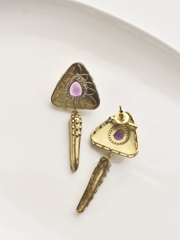 Detailed Pendant Featuring a Pink Stone | Stylish Golden Pendant Set