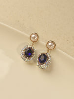 Load image into Gallery viewer, Blue Oval Crystal Pearl Necklace Set | Delicate Pearl Necklace Set
