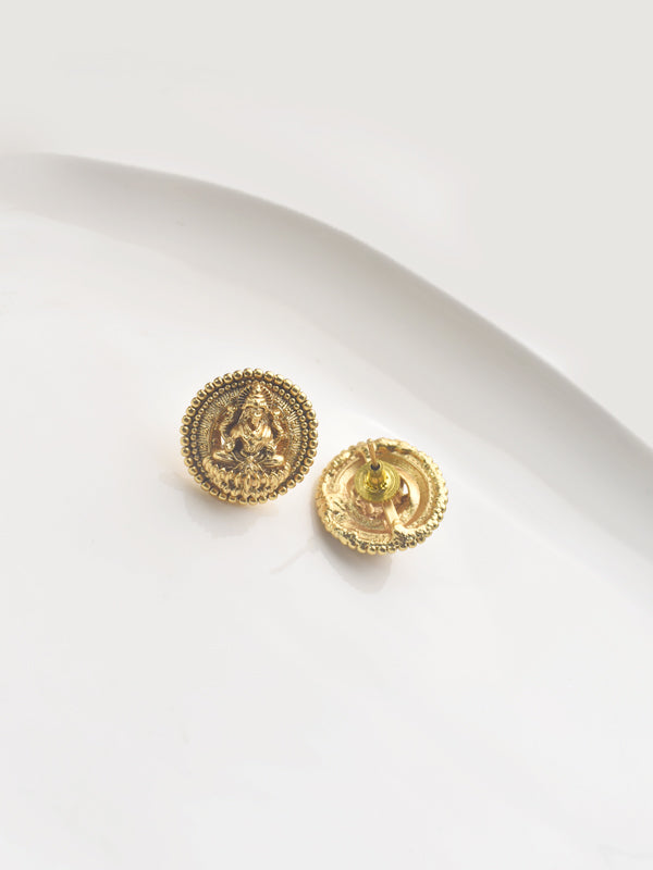 Golden Necklace with a Circular Pendant  | Traditional Necklace Set with Pendant