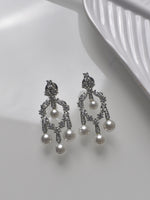 Load image into Gallery viewer, Ad Earrings
