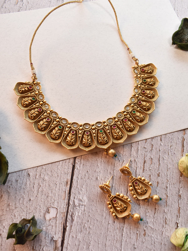 Antique Golden Necklace Set