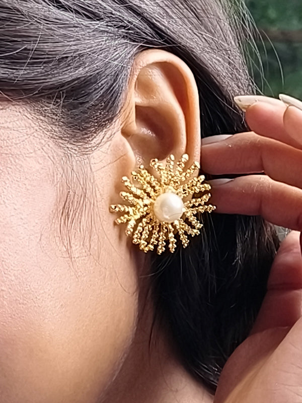 Anti tarnish Golden Earring | Golden Earrings