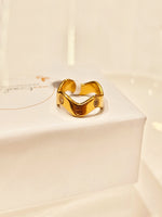 Load image into Gallery viewer, Anti tarnish golden Finger ring
