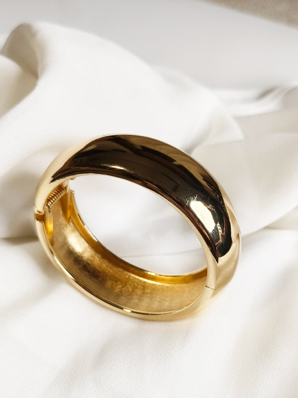 Beautiful Design Bracelet