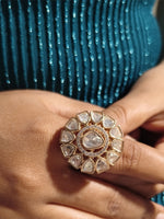 Load image into Gallery viewer, Beautiful Kundan Finger Ring | Finger Ring

