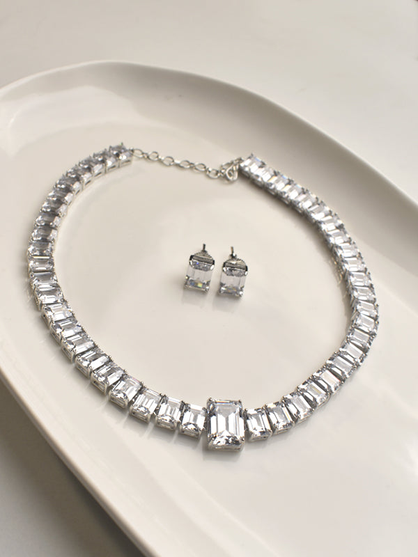 Beautiful ad choker set | stylish white necklace set