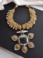 Load image into Gallery viewer, Big Pendant Necklace
