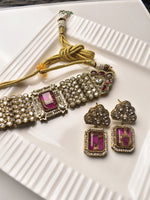 Load image into Gallery viewer, Big Pink stone Necklace set
