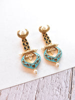 Load image into Gallery viewer, Black Golden Earrings
