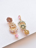 Load image into Gallery viewer, Chandbali Kundan Earrings
