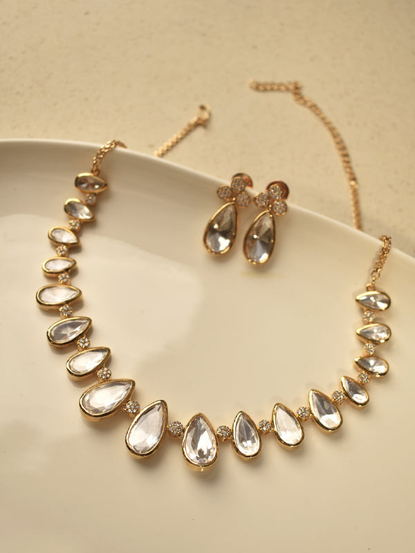 Clear teardrop shaped kundan necklace