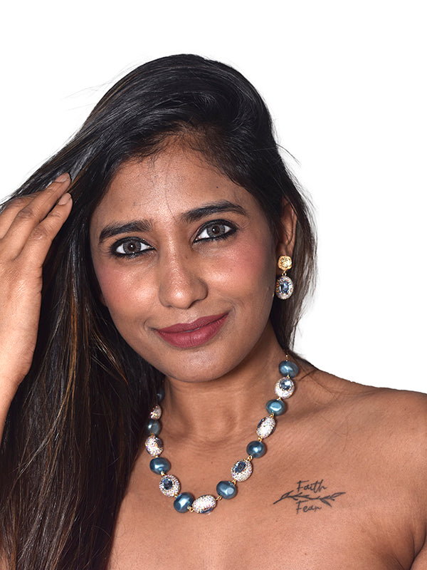 Necklace with Blue Pearls and Crystal-like Beads | Fashion Necklace with Crystal-Embellished Beads