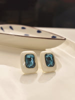 Load image into Gallery viewer, Earrings with Blue Gemstones 
