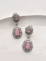 Load image into Gallery viewer, Elegant Earrings with Pink Gemstones 
