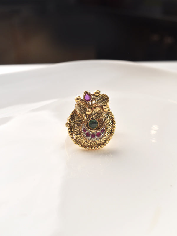 Finger Ring with Green and Pink Stones.