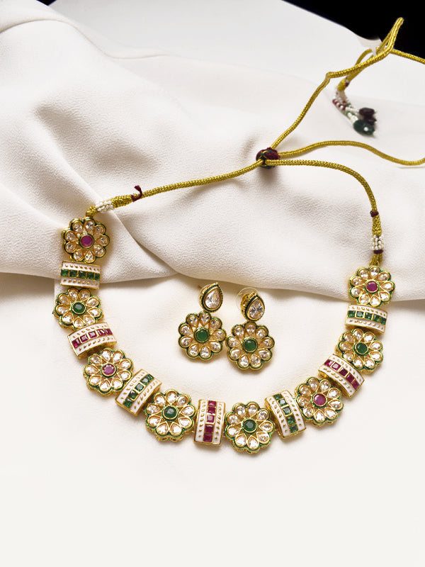 Flower Design Choker Set 