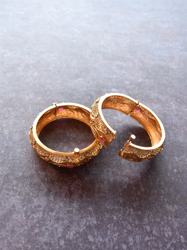 Gold Bangles Collections