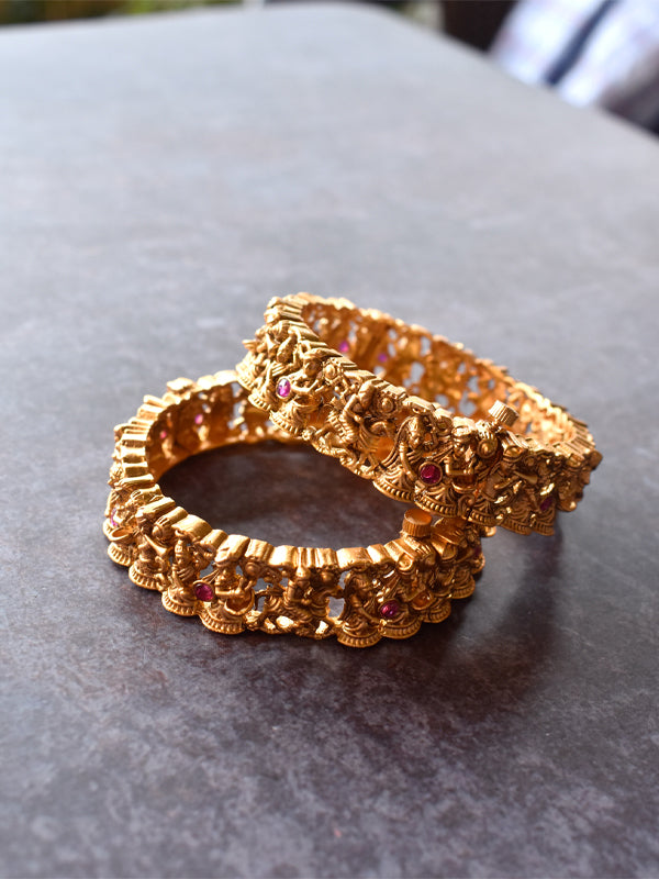 Gold Bangles Design For Woman