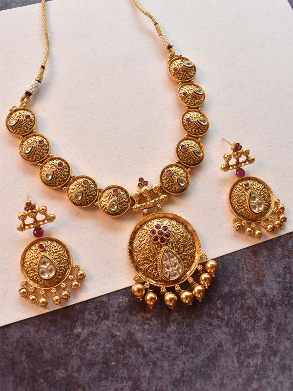 Gold Necklace Set