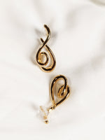 Load image into Gallery viewer, Golden Earring
